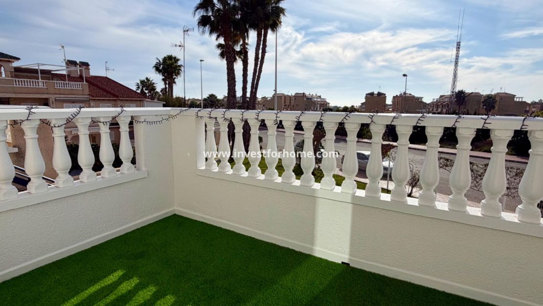 Sale - Apartment - Orihuela Costa - Playa Flamenca