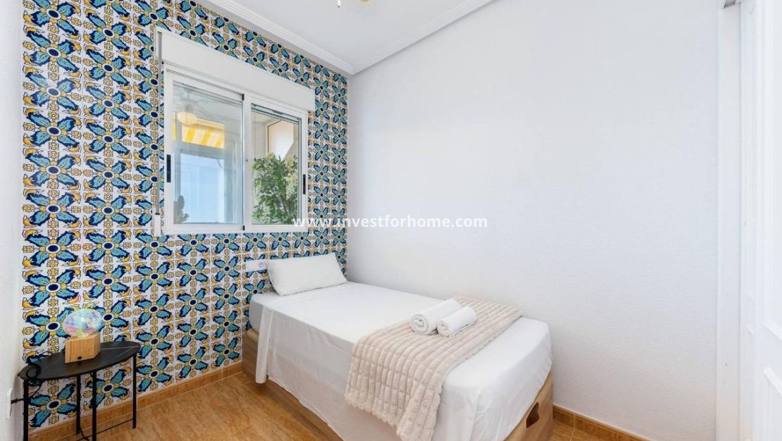 Sale - Apartment - Orihuela Costa - Playa Flamenca