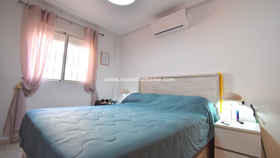 Sale - Apartment - Orihuela Costa - Playa Flamenca