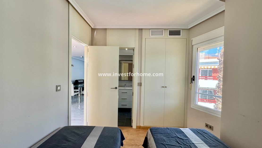 Sale - Apartment - Orihuela Costa - Punta Prima