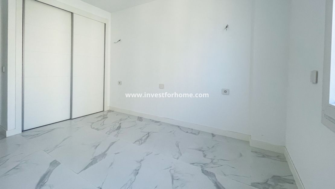 Sale - Apartment - Orihuela Costa - Punta Prima