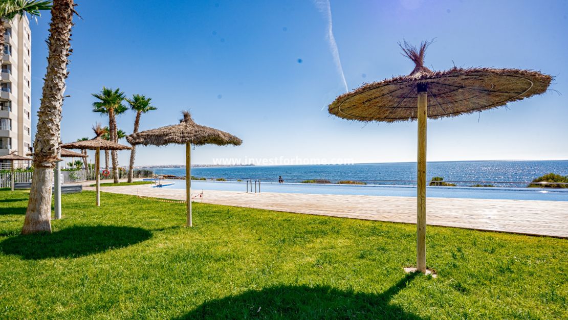 Sale - Apartment - Orihuela Costa - Punta Prima