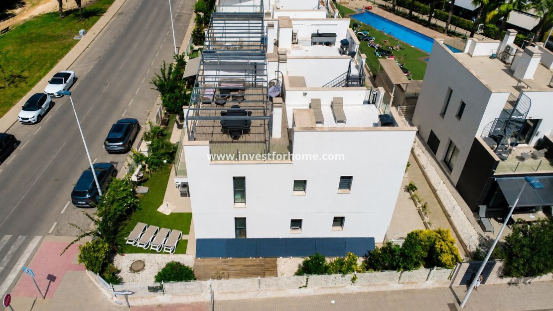 Sale - Apartment - Orihuela Costa - Punta Prima