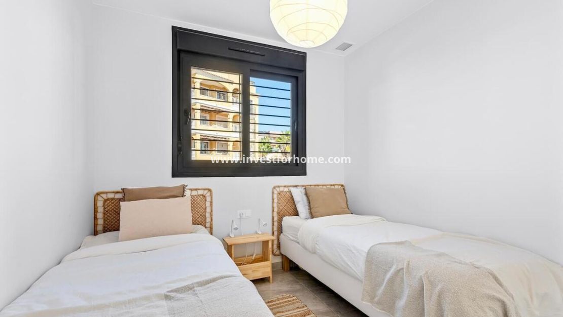 Sale - Apartment - Orihuela Costa - Villamartín