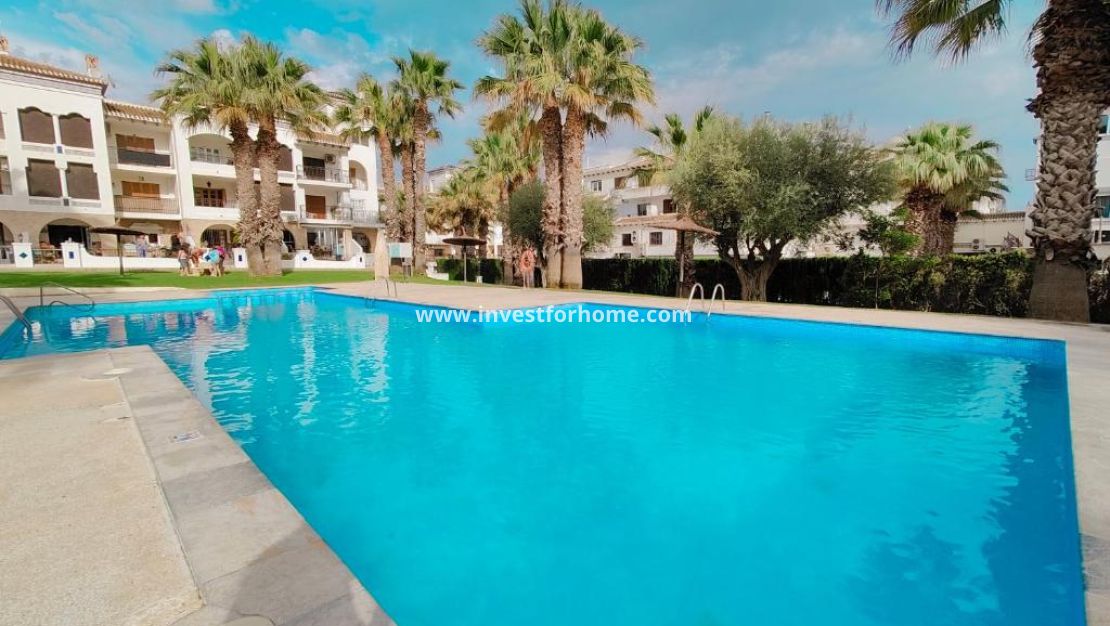 Sale - Apartment - Orihuela Costa - Villamartín