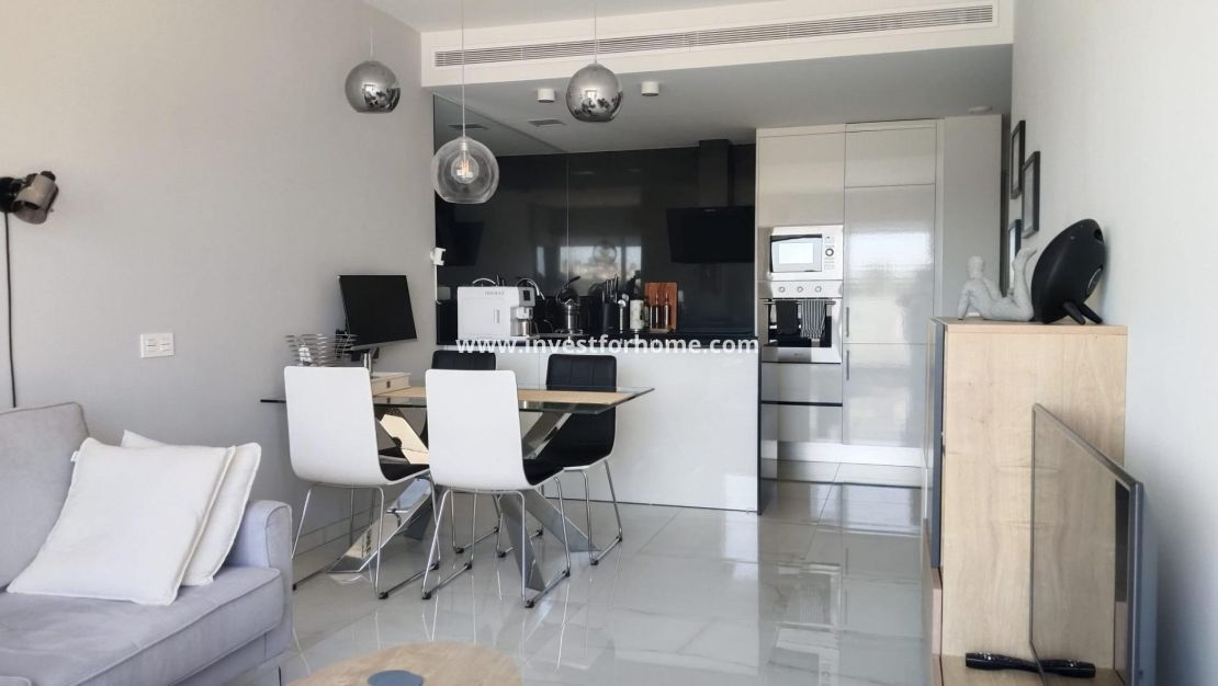 Sale - Apartment - Orihuela Costa - Villamartín