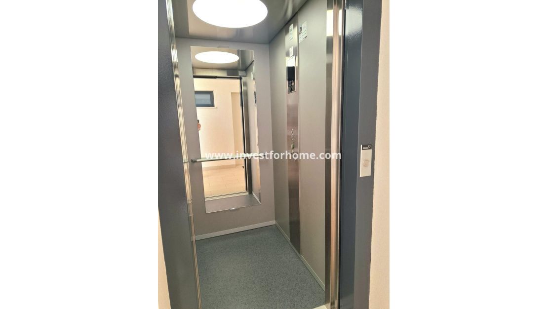 Sale - Apartment - Orihuela Costa - Villamartín