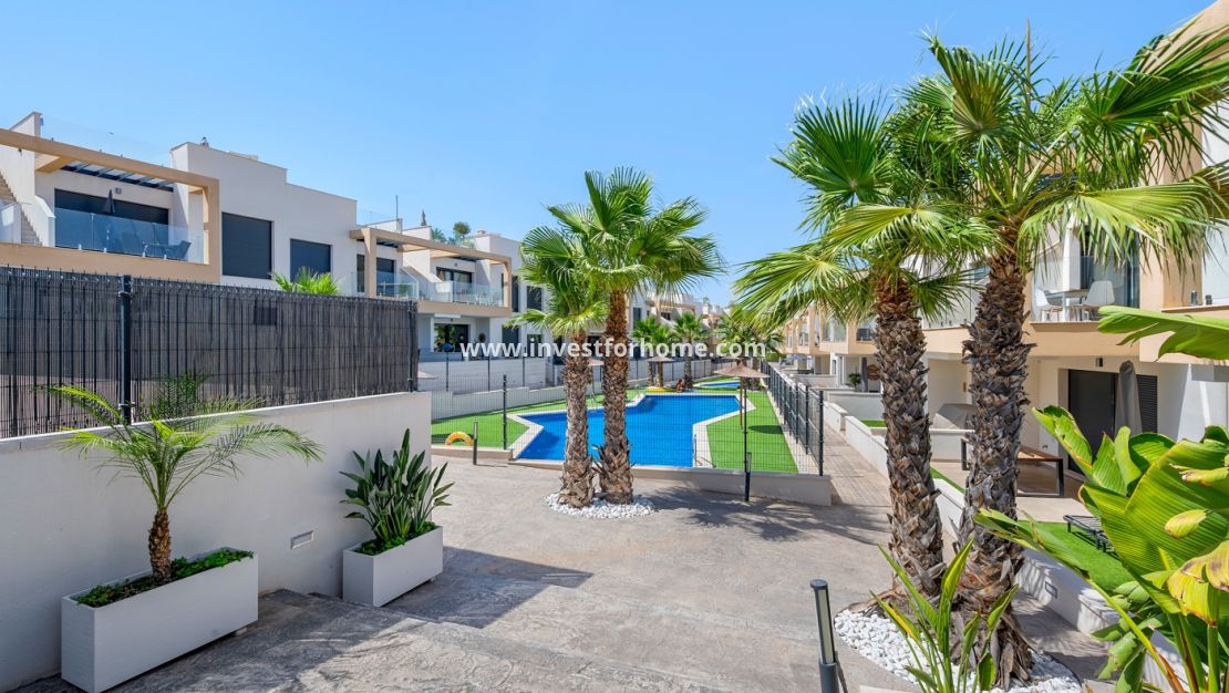 Sale - Apartment - Orihuela Costa - Villamartín