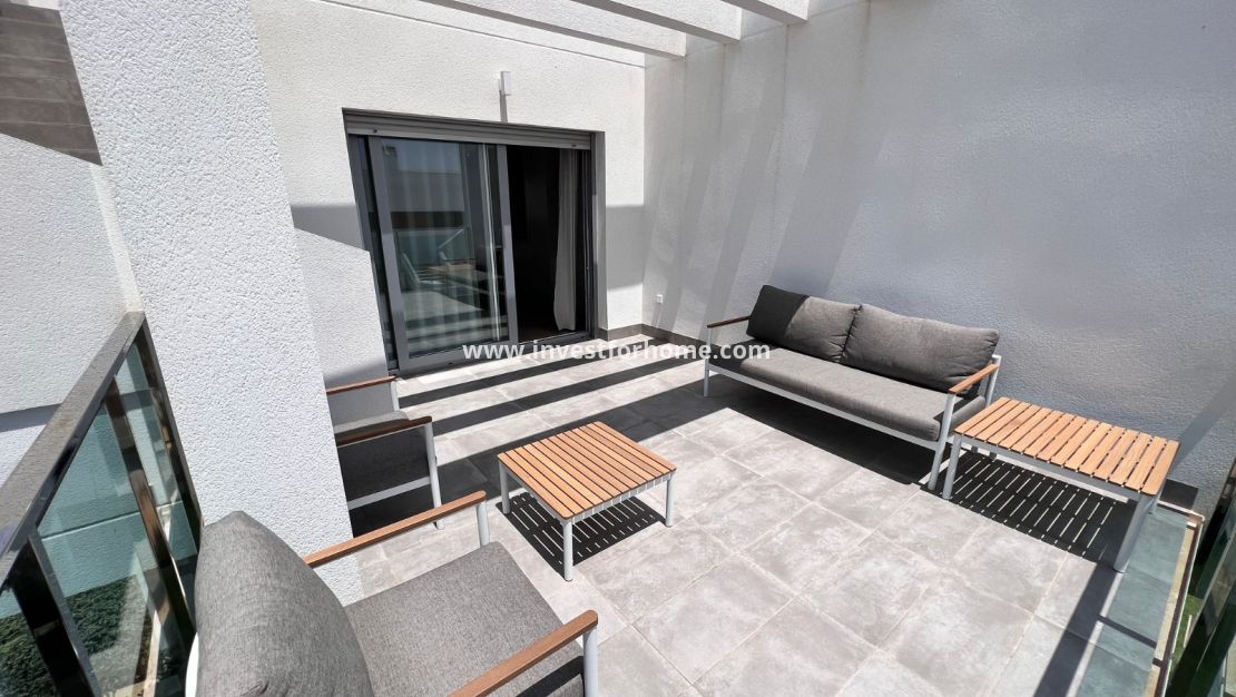 Sale - Apartment - Orihuela Costa - Vistabella Golf