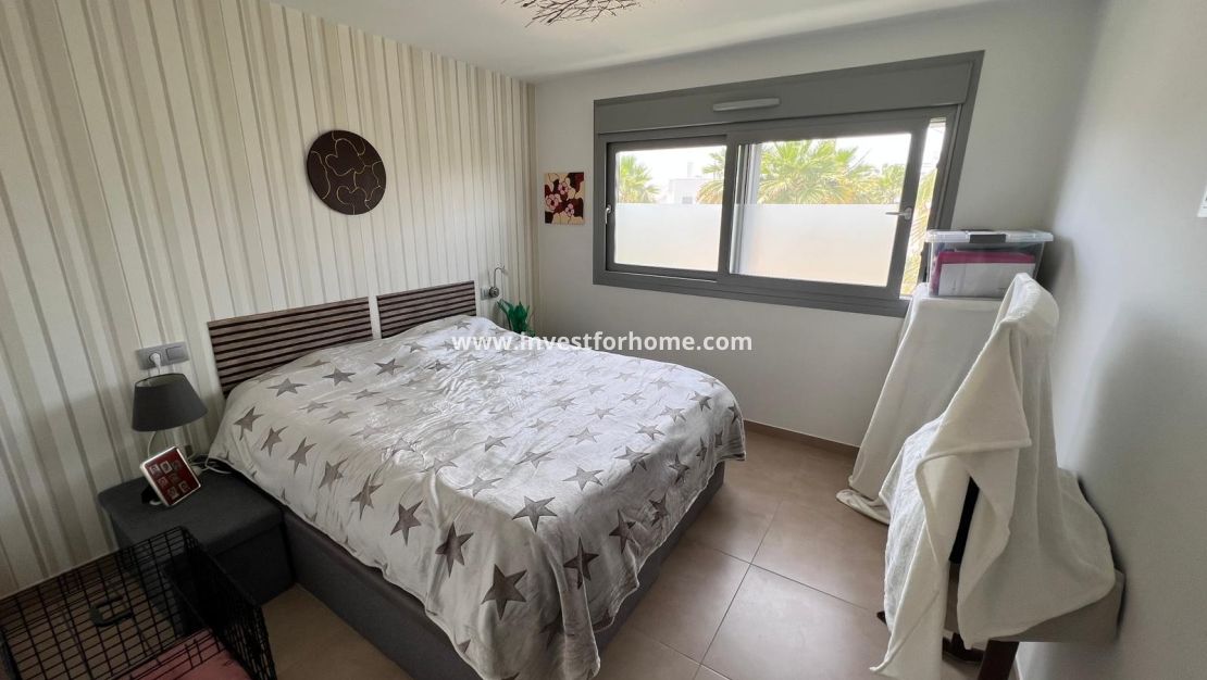 Sale - Apartment - Orihuela Costa - Vistabella Golf