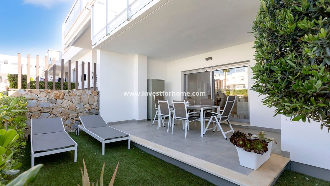 Sale - Apartment - Orihuela Costa - Vistabella Golf