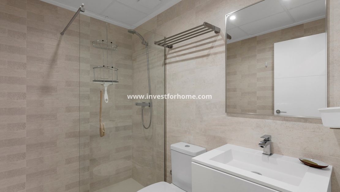 Sale - Apartment - Orihuela Costa - Vistabella Golf