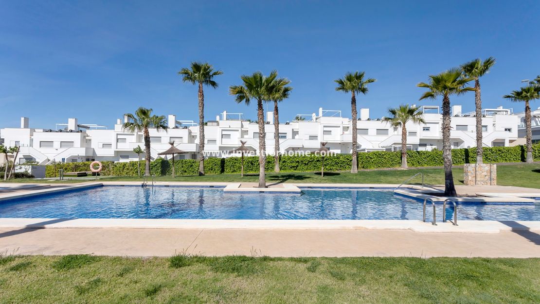 Sale - Apartment - Orihuela Costa - Vistabella Golf