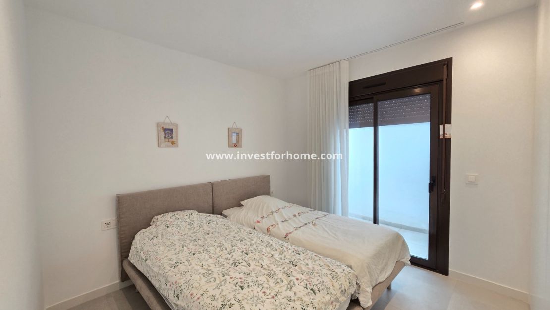 Sale - Apartment - Pilar de la Horadada