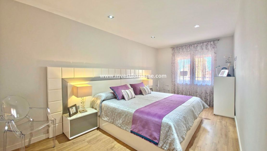 Sale - Apartment - Pilar de la Horadada