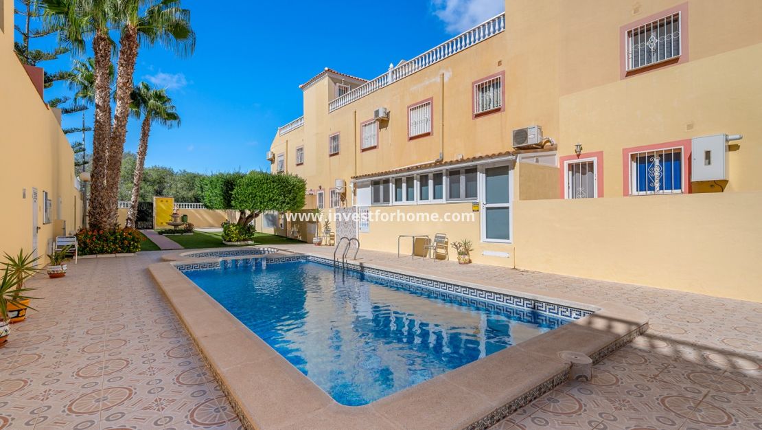 Sale - Apartment - San Miguel de Salinas - Inland