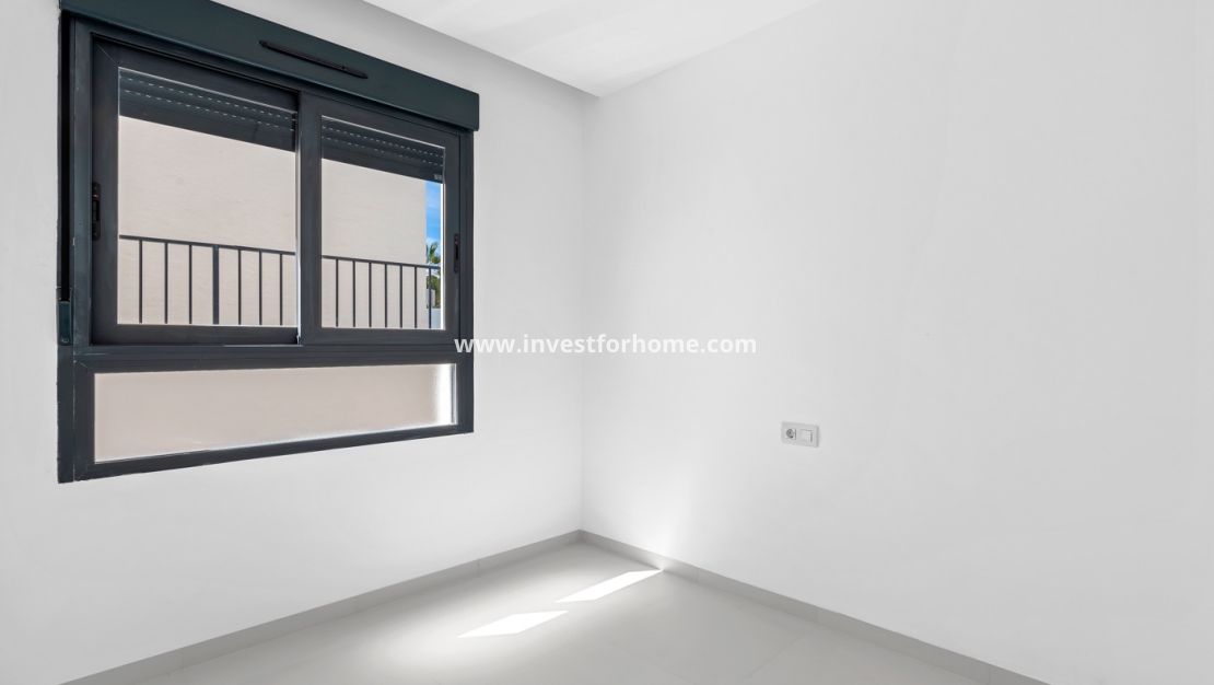 Sale - Apartment - San Miguel de Salinas - Inland