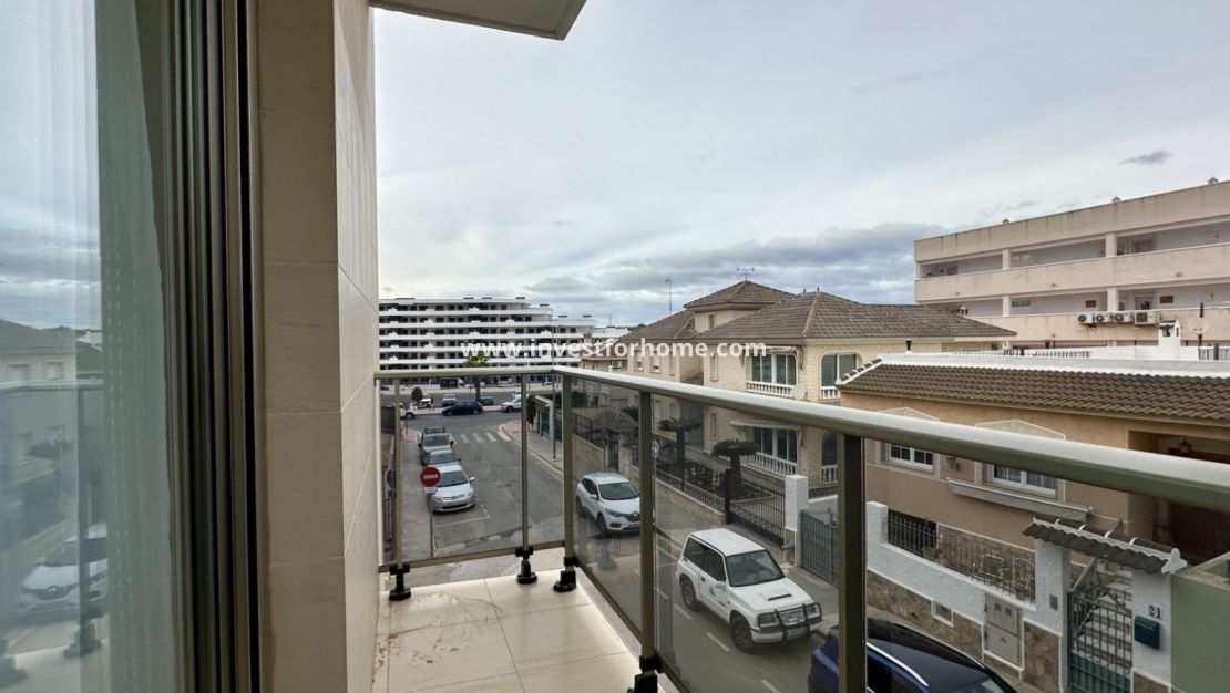 Sale - Apartment - San Miguel de Salinas - Inland