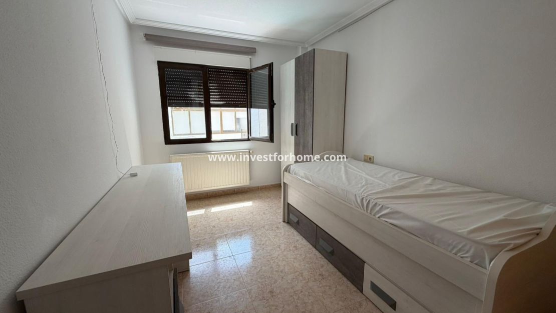 Sale - Apartment - San Miguel de Salinas - Inland