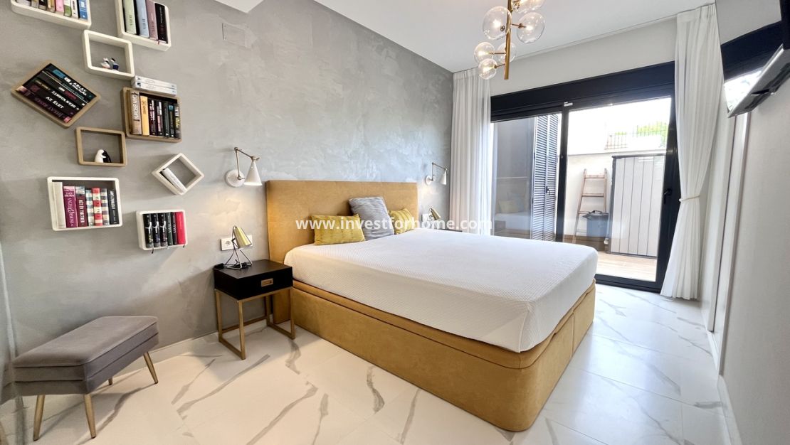Sale - Apartment - San Miguel de Salinas - Inland