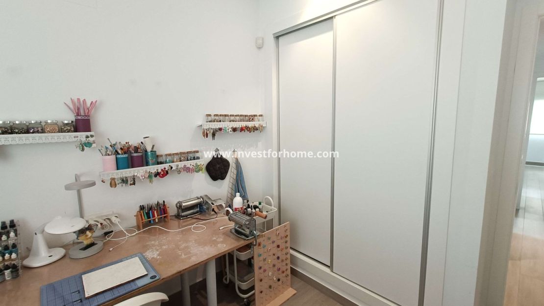 Sale - Apartment - San Miguel de Salinas - Inland