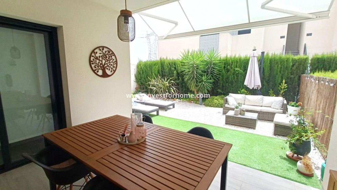Sale - Apartment - San Miguel de Salinas - Inland