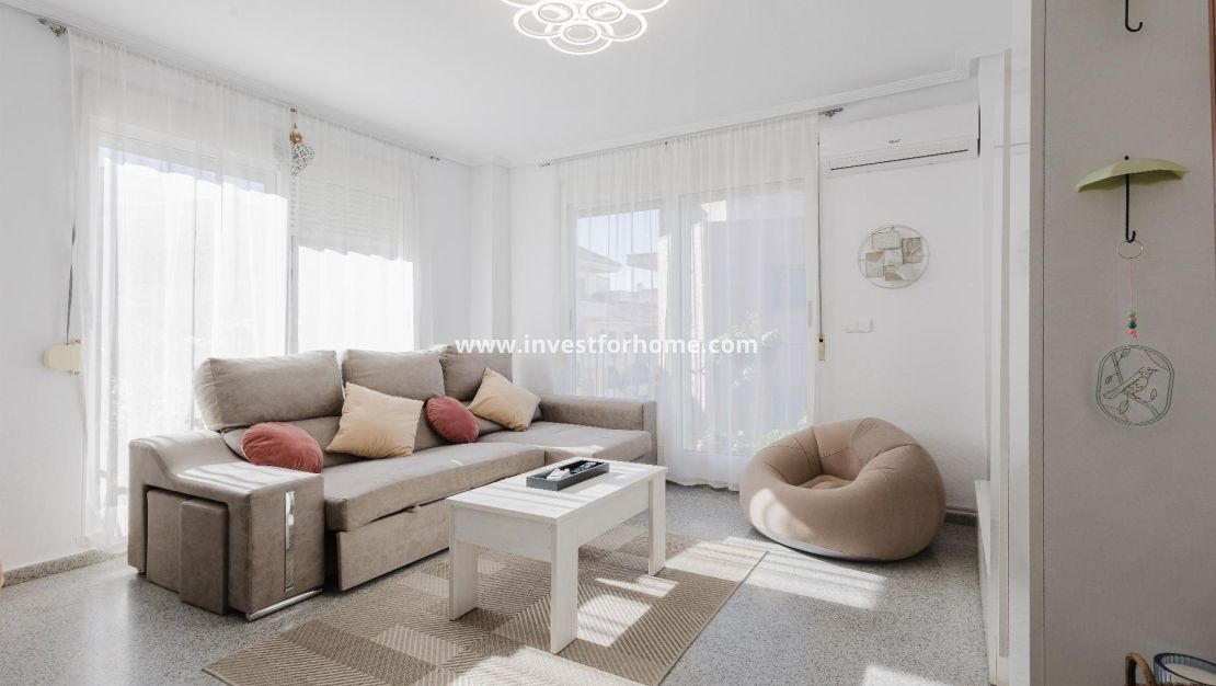 Sale - Apartment - San Miguel de Salinas