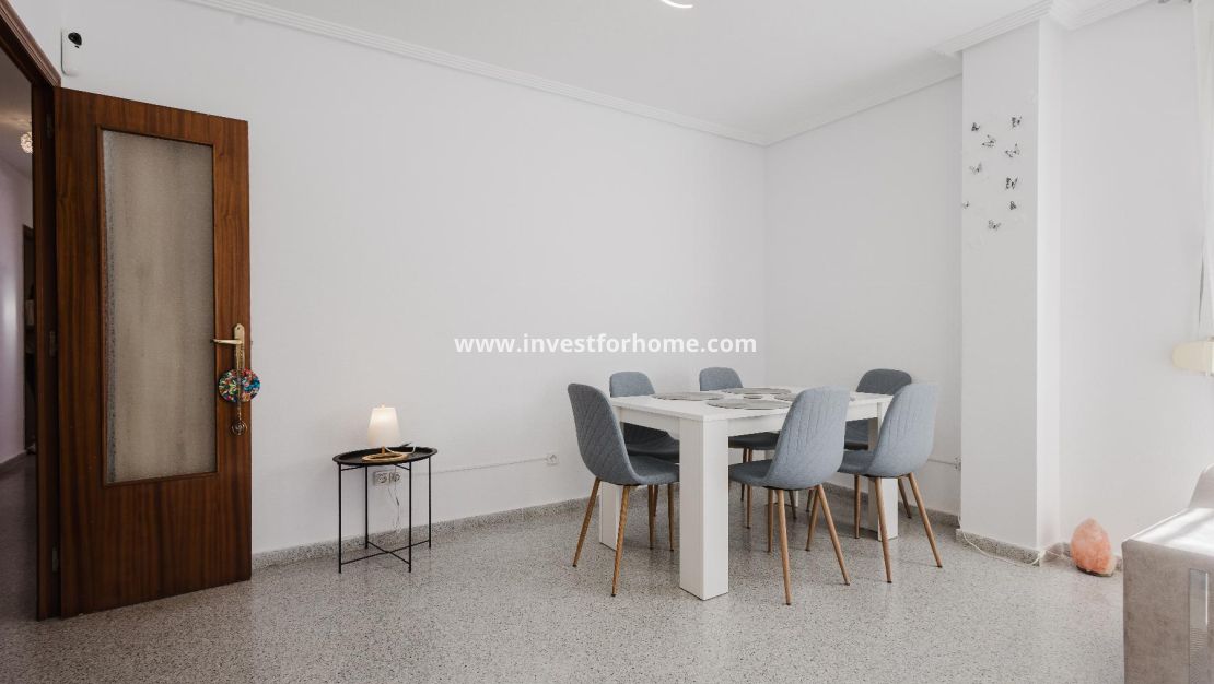 Sale - Apartment - San Miguel de Salinas