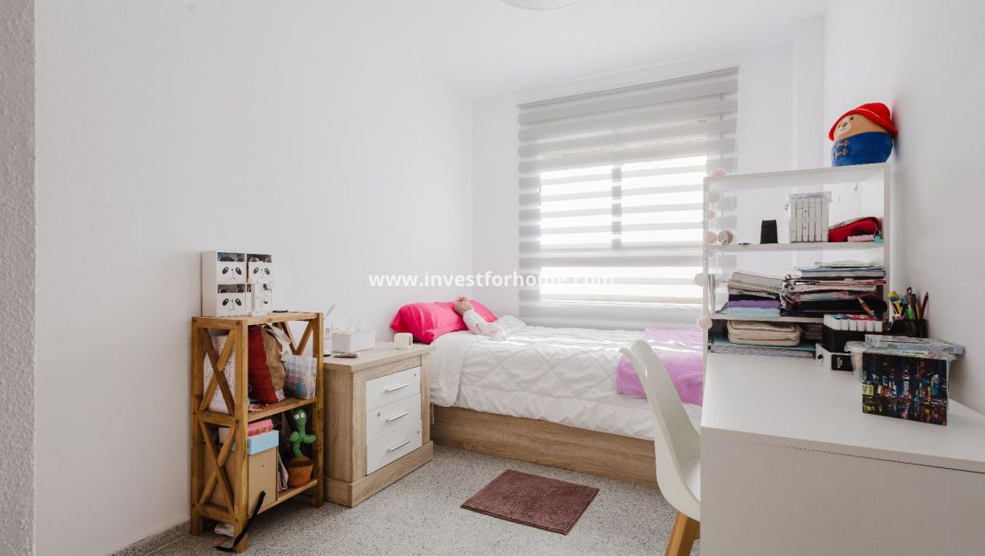 Sale - Apartment - San Miguel de Salinas
