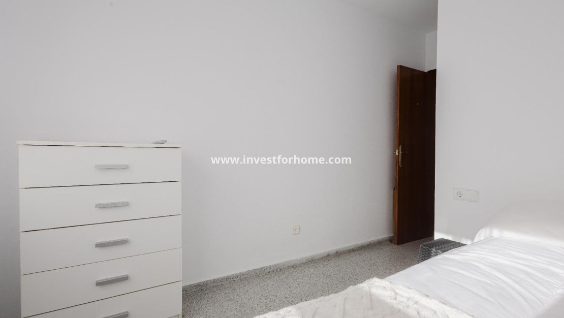 Sale - Apartment - San Miguel de Salinas