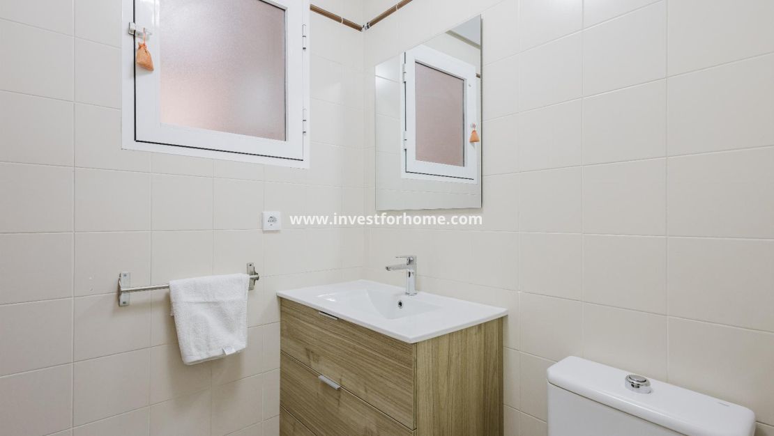 Sale - Apartment - San Miguel de Salinas