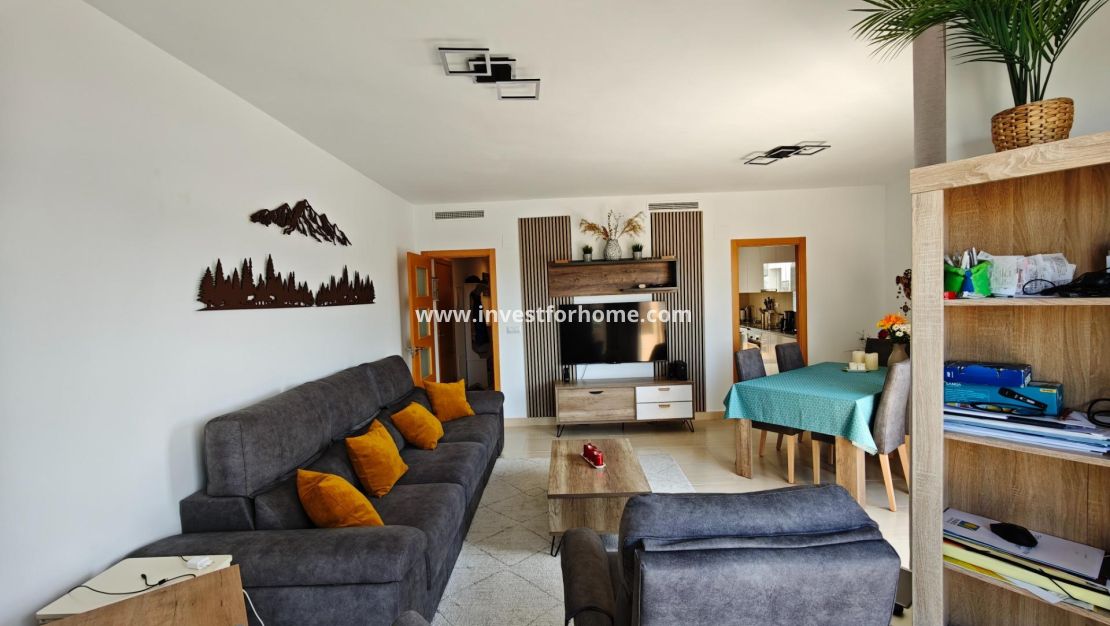 Sale - Apartment - San Miguel de Salinas