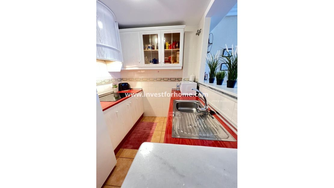 Sale - Apartment - Torrevieja - aguas nuevas