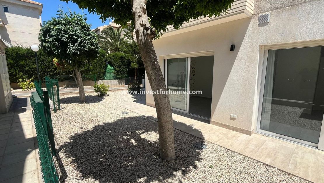 Sale - Apartment - Torrevieja - aguas nuevas