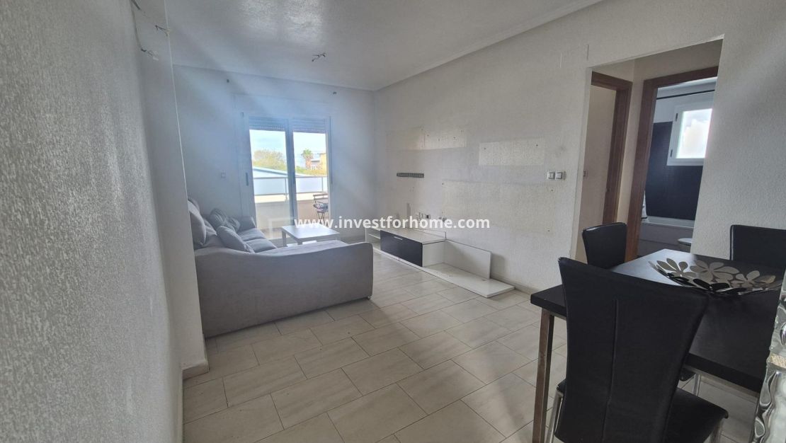 Sale - Apartment - Torrevieja - aguas nuevas