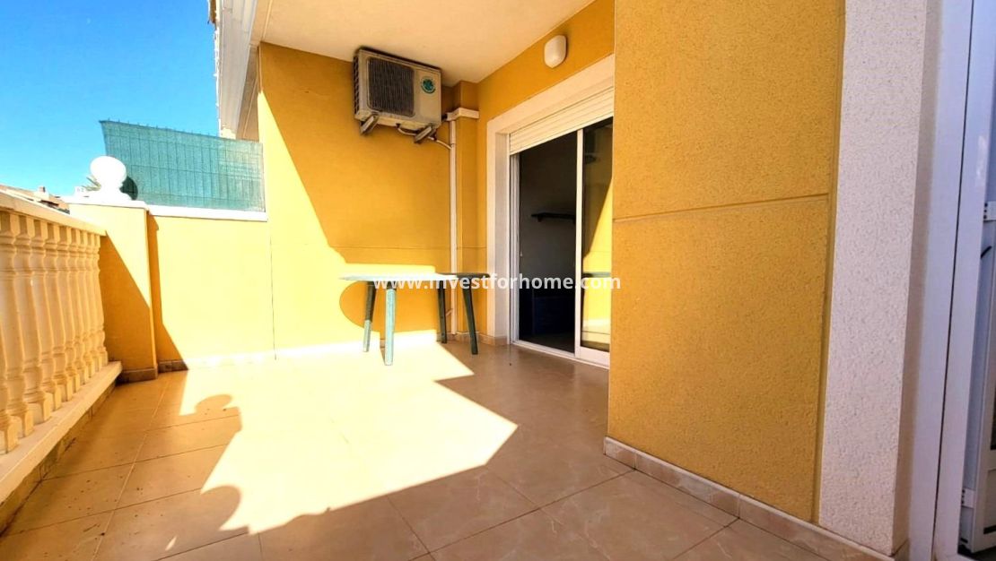 Sale - Apartment - Torrevieja - aguas nuevas