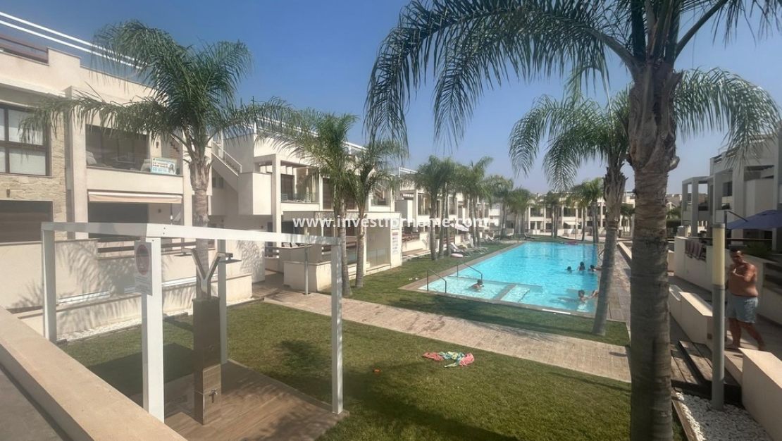 Sale - Apartment - Torrevieja - AMAY Urbanisation