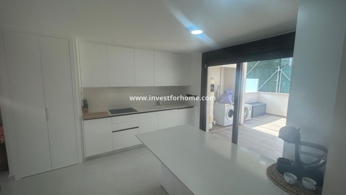 Sale - Apartment - Torrevieja - AMAY Urbanisation