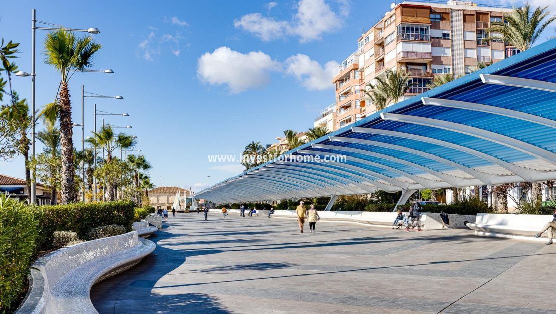 Sale - Apartment - Torrevieja - Antonio Machado