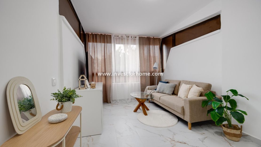 Sale - Apartment - Torrevieja - Cabo Cervera