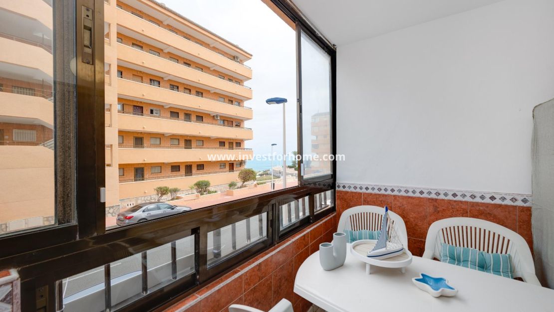Sale - Apartment - Torrevieja - Cabo Cervera