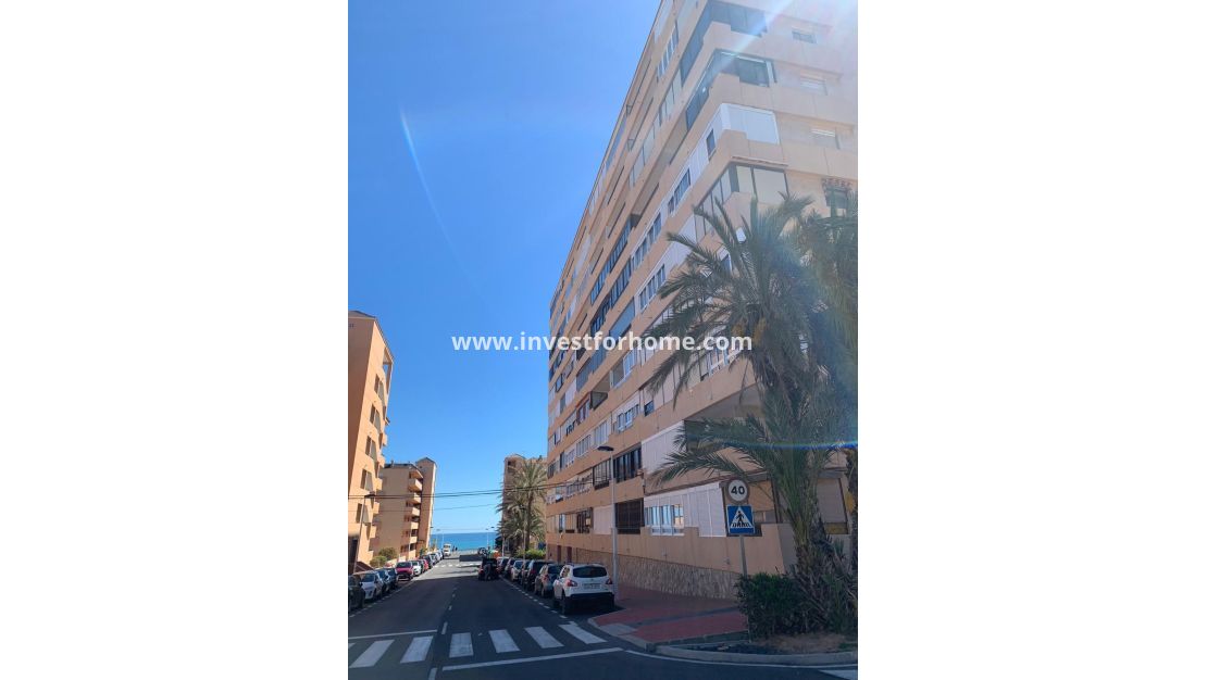 Sale - Apartment - Torrevieja - Cabo Cervera