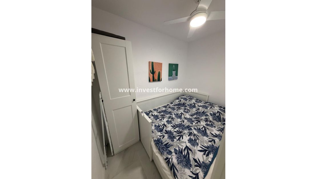 Sale - Apartment - Torrevieja - Cabo Cervera