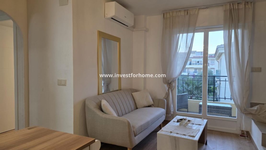 Sale - Apartment - Torrevieja - Cala Ferris