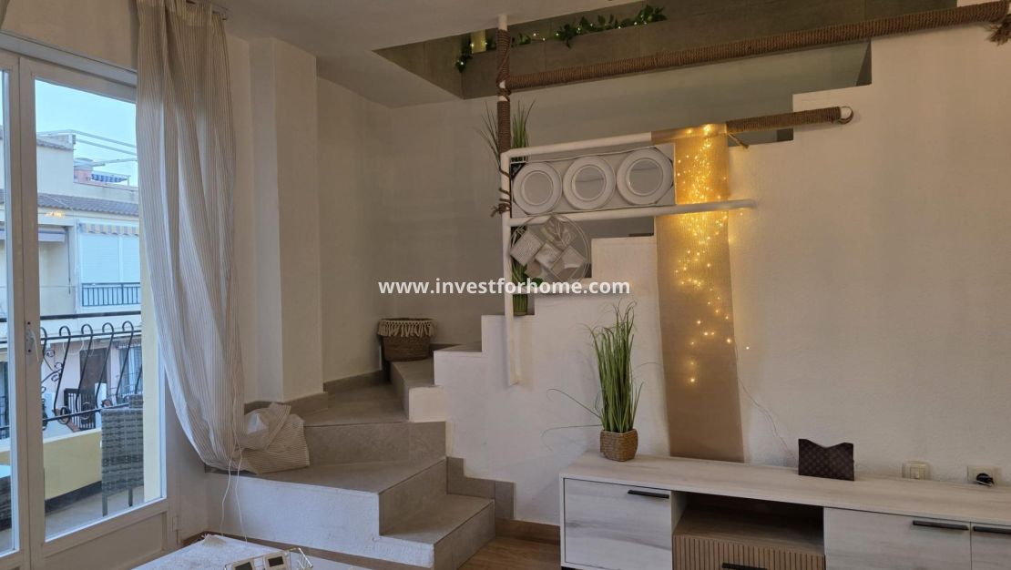 Sale - Apartment - Torrevieja - Cala Ferris