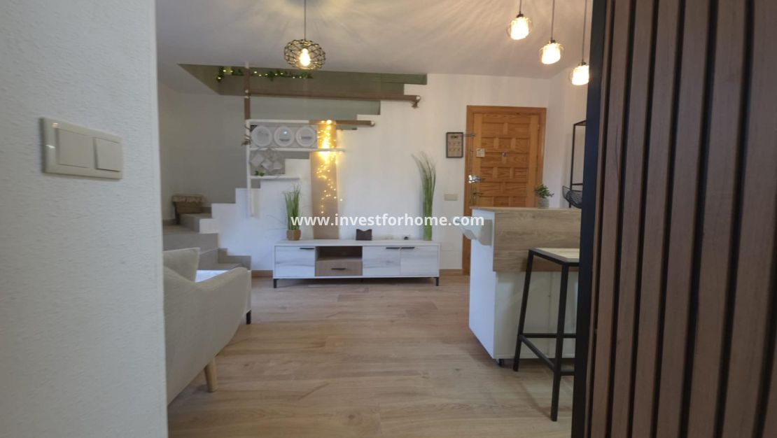 Sale - Apartment - Torrevieja - Cala Ferris