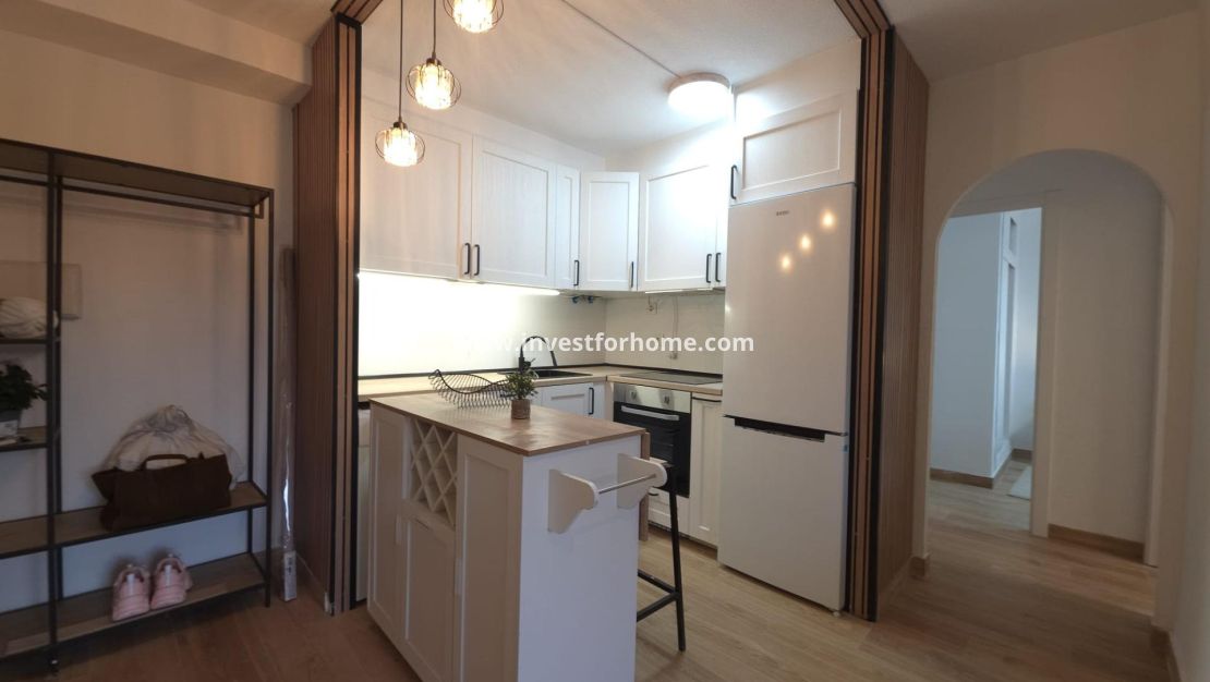 Sale - Apartment - Torrevieja - Cala Ferris