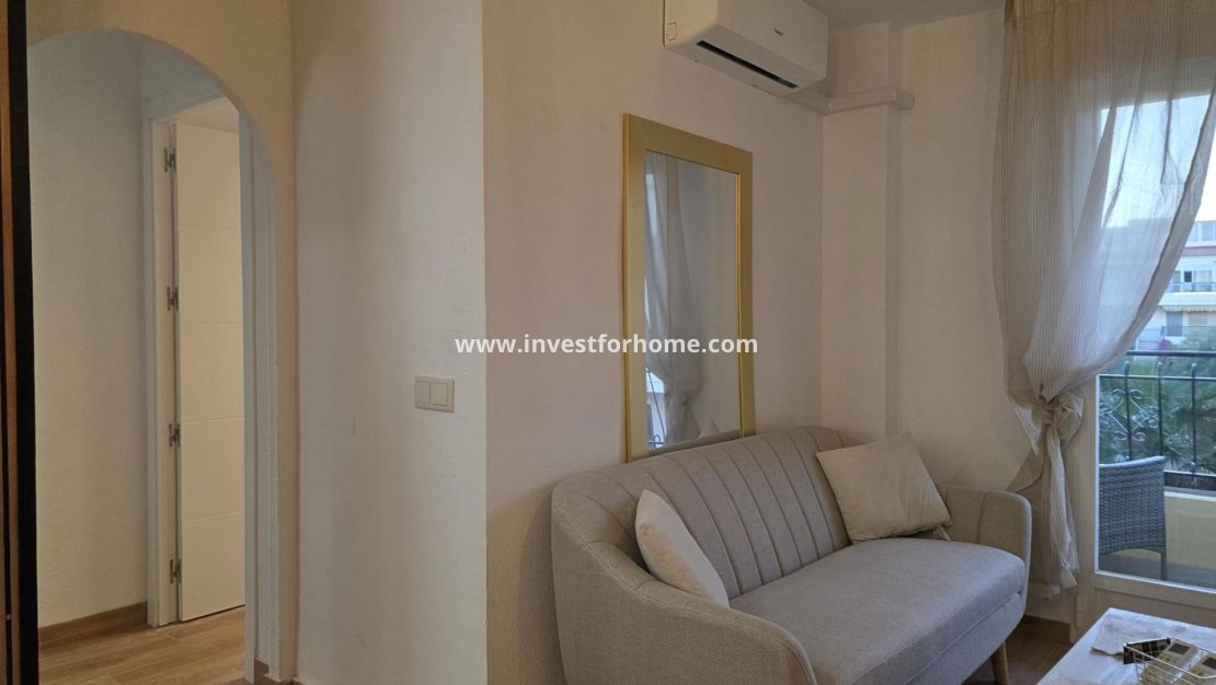 Sale - Apartment - Torrevieja - Cala Ferris