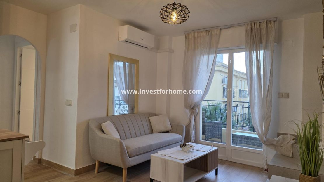 Sale - Apartment - Torrevieja - Cala Ferris