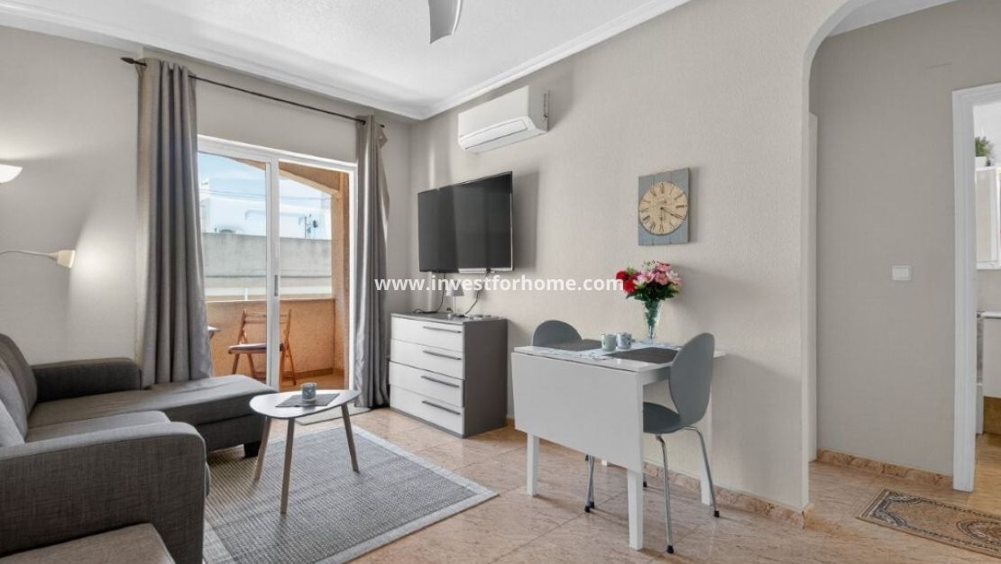 Sale - Apartment - Torrevieja - Calas Blancas